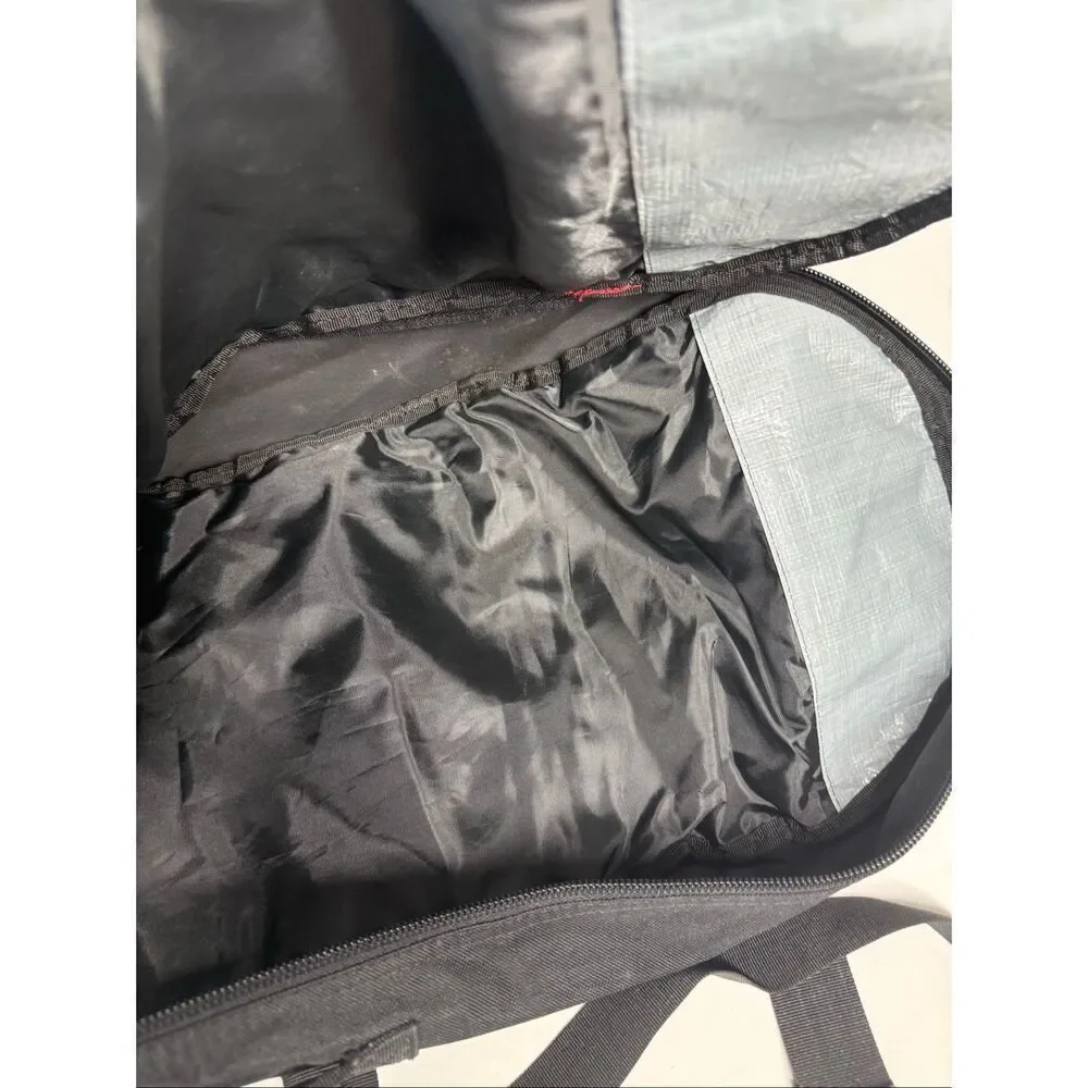 Black Skateboard Carry Bag Shoulder Strap Pocket 13” X 21”